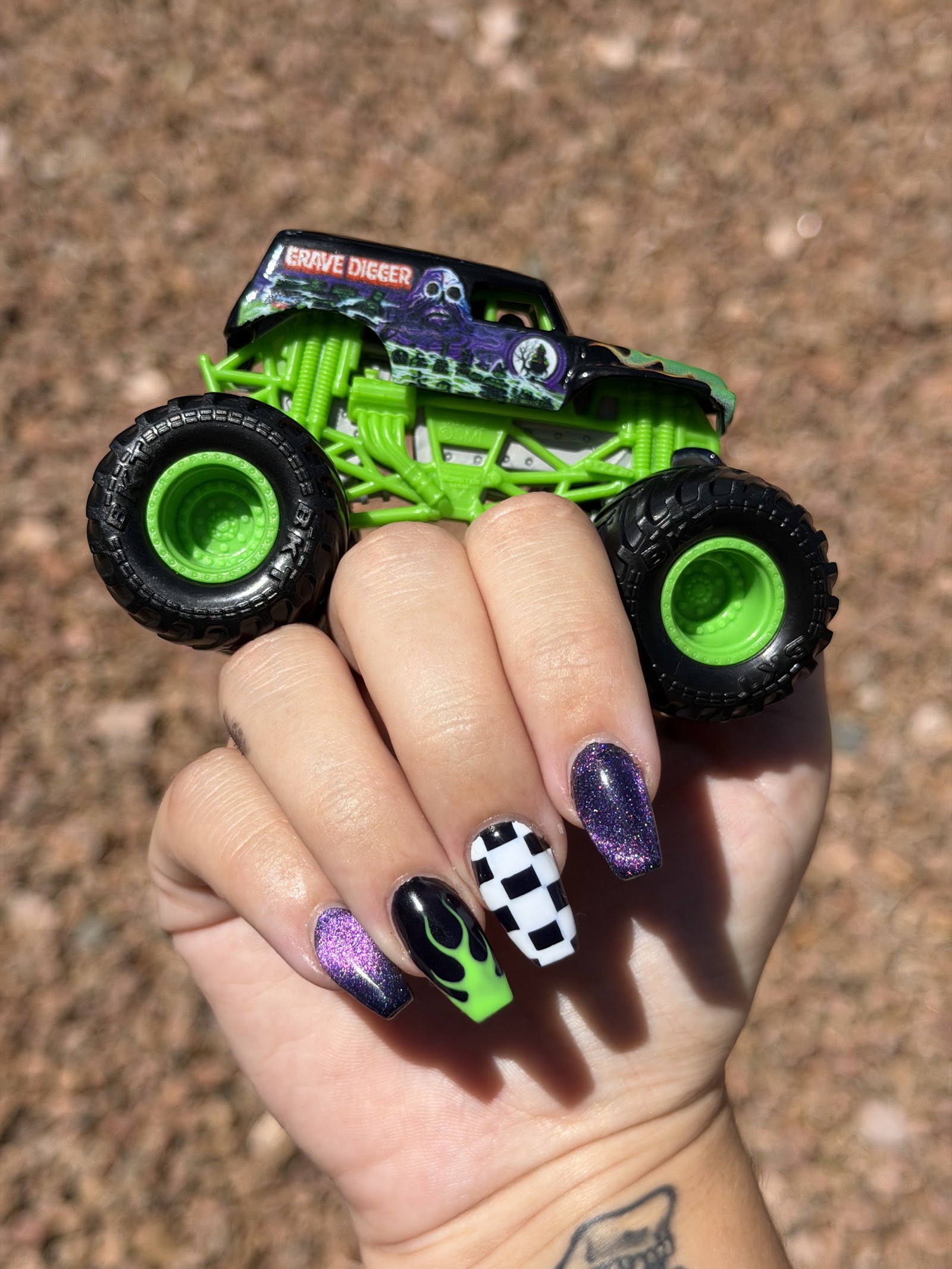 Spa Nails nail photo 3